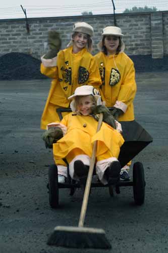 Chariot of Light youngsters